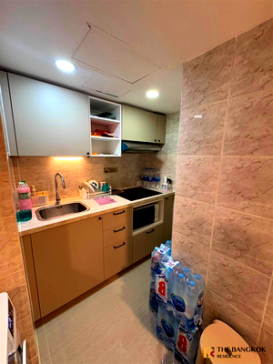 Condos for sale : Omni Tower Move-in Ready, Just Bring Your Stuff near BTS Nana