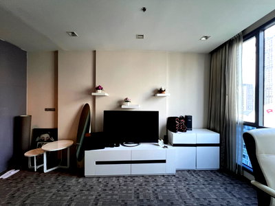 ขายคอนโด : สำหรับขาย 1 ห้องนอน 45 ตร.ม   ราคาดีที่สุดในโครงการ  -- โทรด่วน 094-641-5974