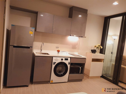 Life Asoke Hype  Condo with the Best Location