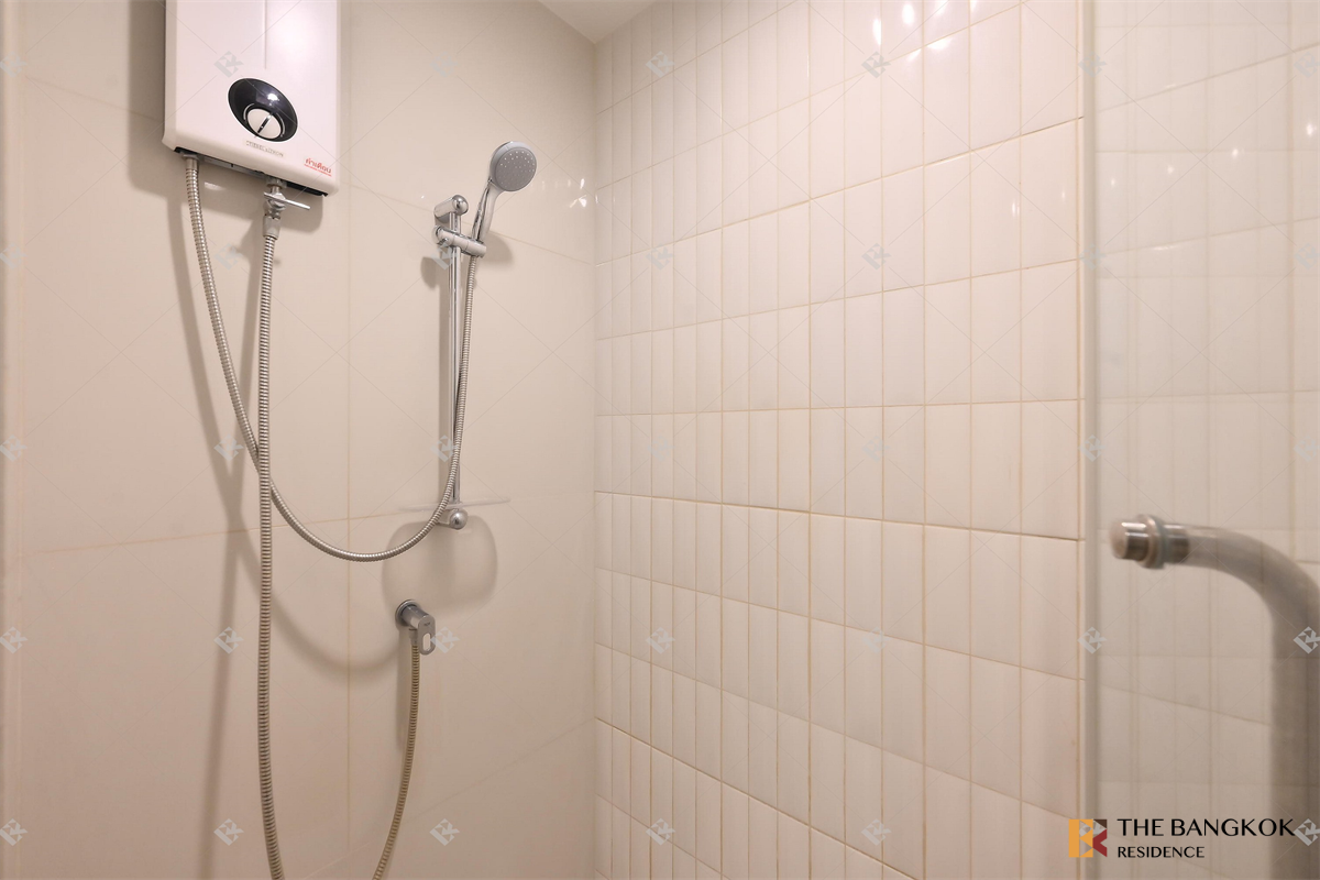 picture Life Asoke near MRT Phetchaburi Station Full-featured common area - 5/10