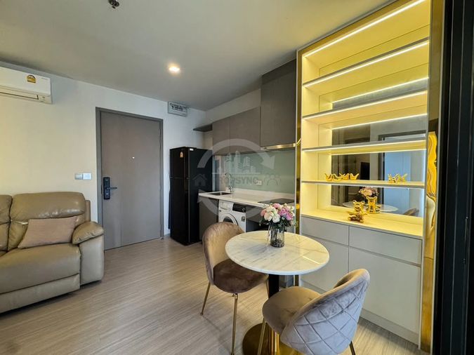 2-bed condo for rent, 36 sqm, Life Asoke Hype