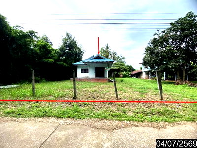 Houses for sale Udon Thani : HOME 209 Sq.w. Kumphawapi Udon Thani for 1.1M