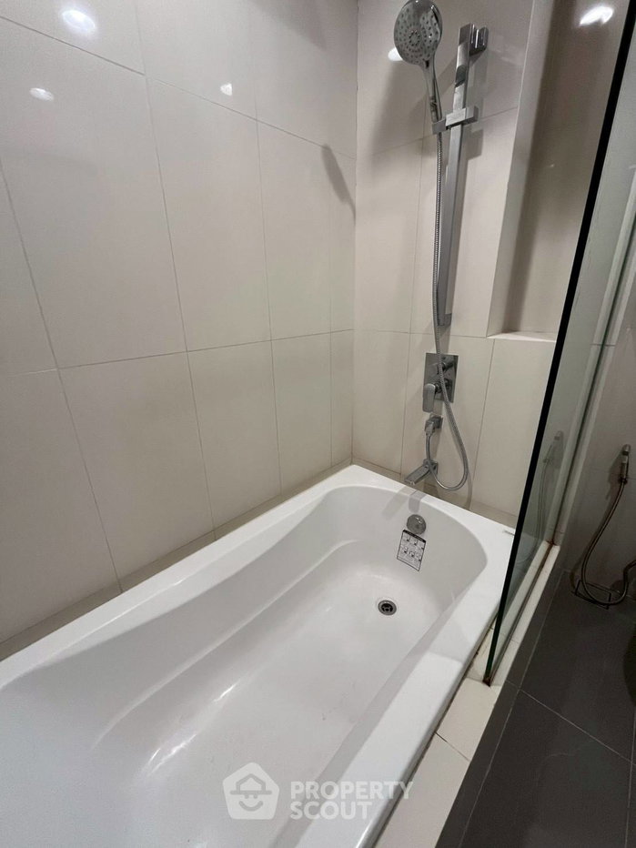 รูป คอนโด 1 ห้องนอน ชั้น 29 โครงการ Oka Haus Sukhumvit 36 ใกล้ BTS ทองหล่อ (ID 3083317) - รูปที่ 10/12