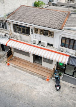 BTS สะพานตากสิน 400 ม. เจริญกรุง บางรัก โรงแรมแชงกรี-ลา เช่าอาคารพาณิชย์ 2 คูหาติดกัน