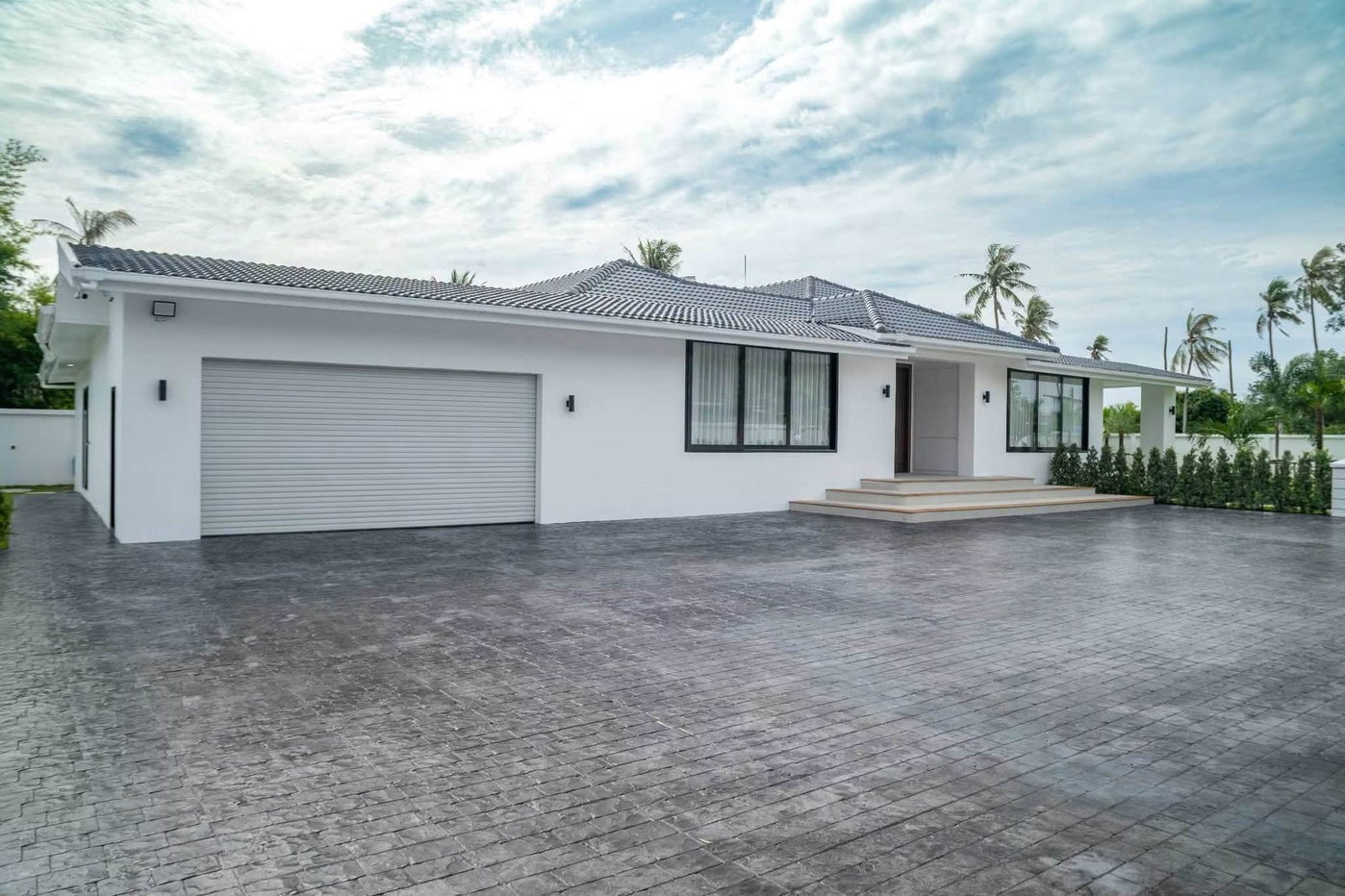 รูป High End 5 Bedroom Pool Villa for Sale Huay Yai Pattaya - รูปที่ 25/26
