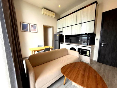 Condos for rent :   For Rent: Spacious 33 sqm 1-BR at THE LINE Sukhumvit 101 | 100m to BTS, True Digital Park & Cloud 11