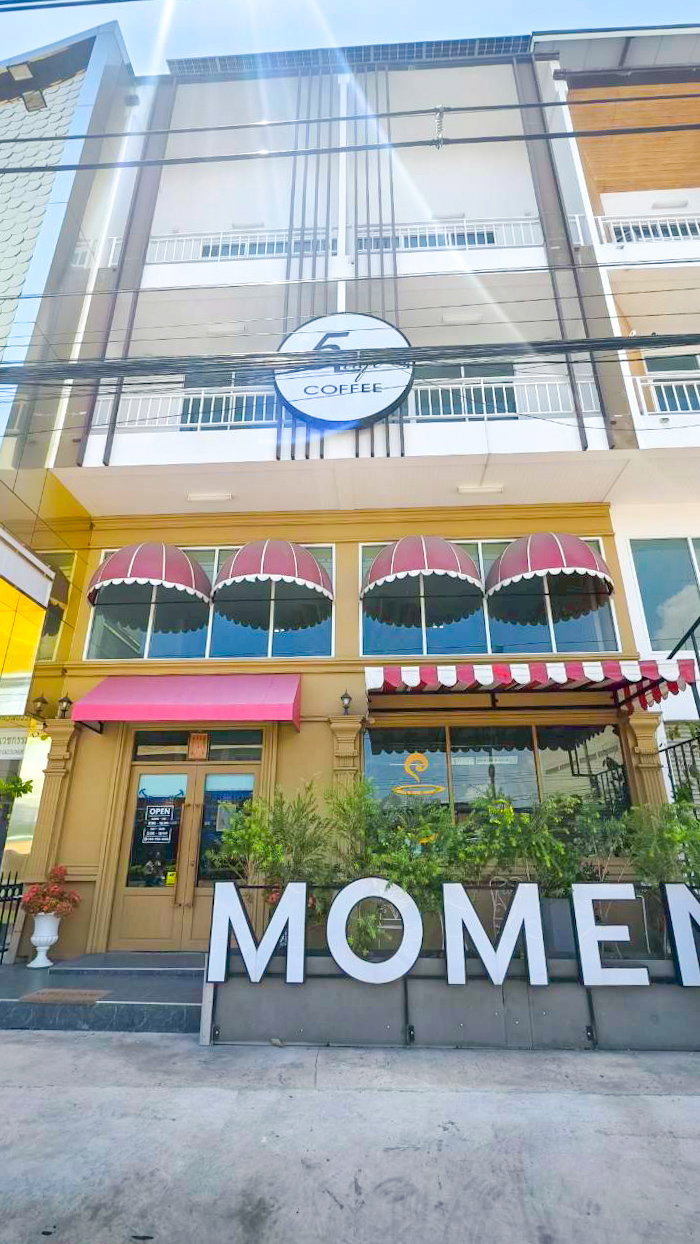 For sale 4-story commercial building, 2 units, 630 sqm |✨Ready to run business •Lift •Solar Rooftop •6 parking spaces 📍Phraya Satcha Road Chonburi