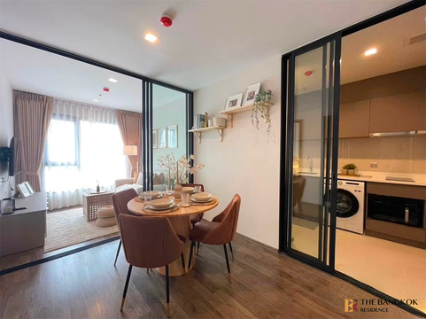 Life Ladprao Valley near BTS Ha Yaek Lat Phrao Ready-to-move-in Condo at an Amazing Price!!