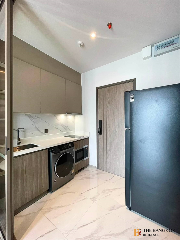 picture RHYTHM EKKAMAI ESTATE Convenient Travel, Great Value per Square Meter - 6/10