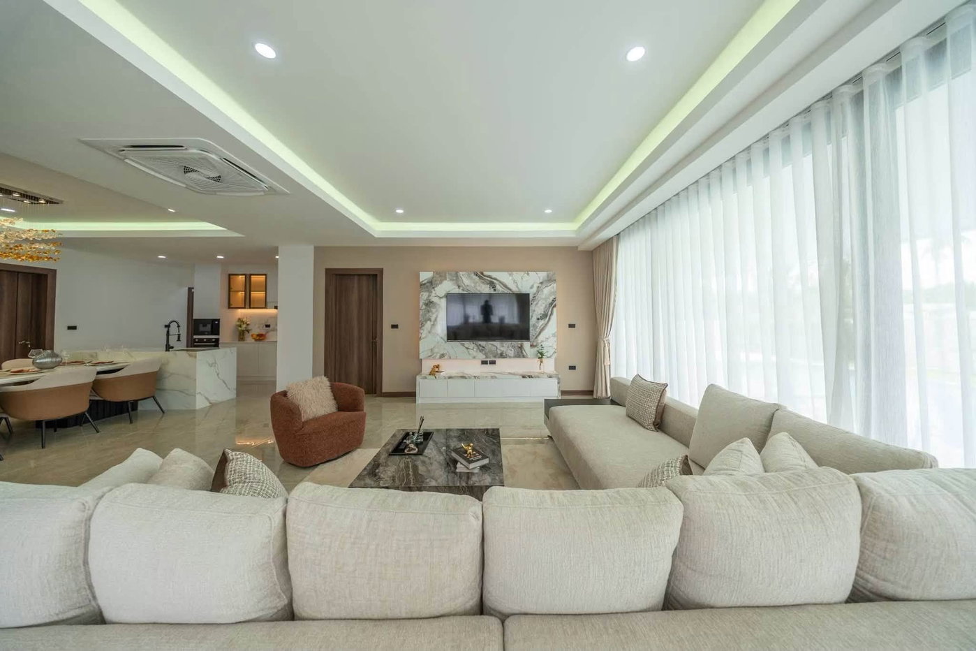 รูป High End 5 Bedroom Pool Villa for Sale Huay Yai Pattaya - รูปที่ 6/26
