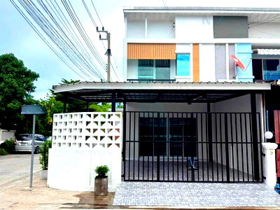 ทาวน์โฮม กรุงเทพมหานคร : ขายทาวน์เฮาส์ โครงการ สวนหลวงวิลล์ 5 2 ชั้น 2 ห้องนอน 2 ห้องน้ำ