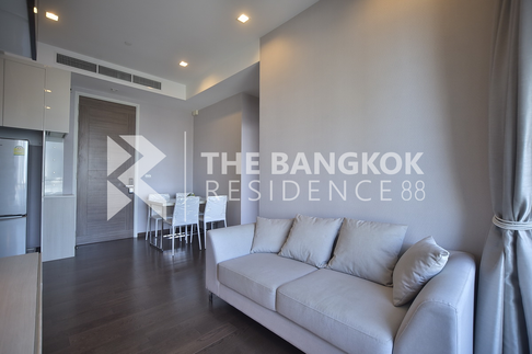 Ideal City Living at a Great Price Q Asoke near MRT Phetchaburi Station