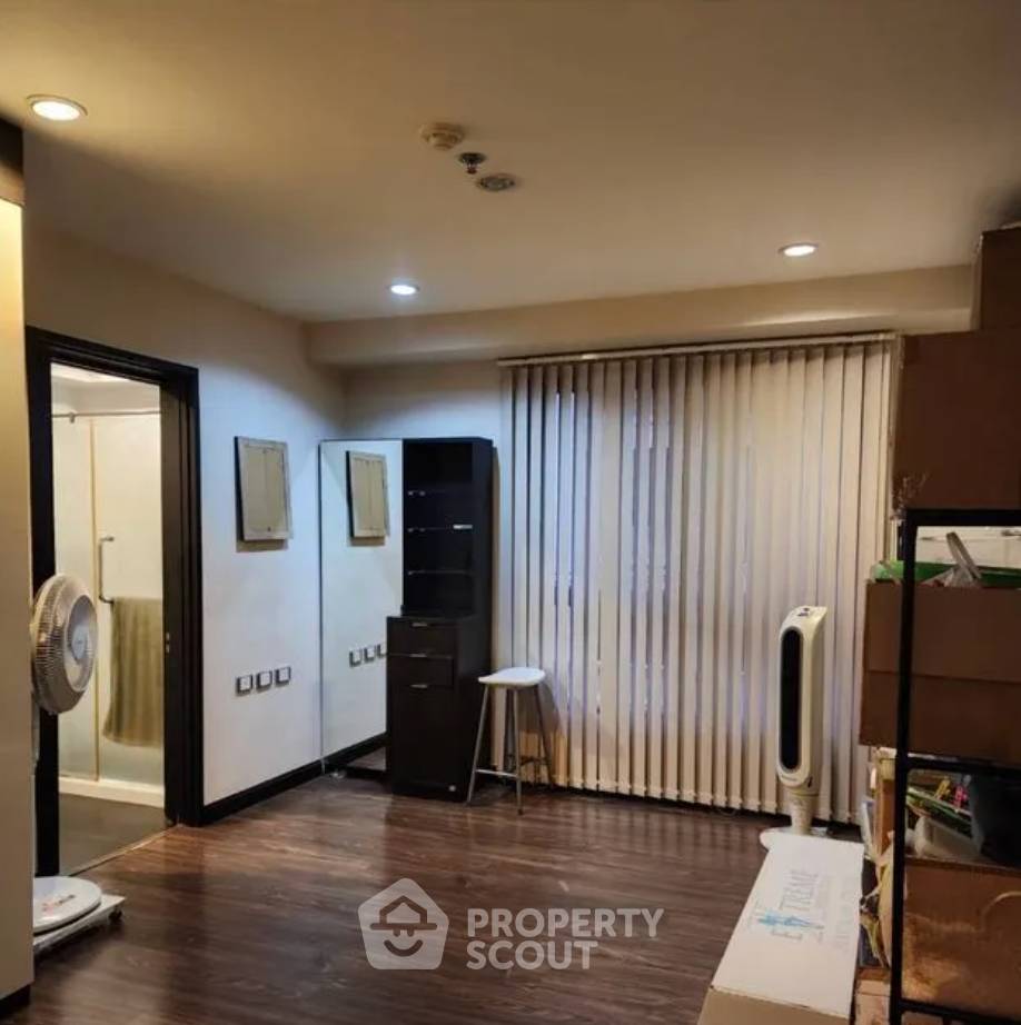 รูป คอนโด 2 ห้องนอน 90 ตร.ม. Silom City Resort ห่าง BTS ช่องนนทรี 300 ม. (ID 3232390) - รูปที่ 3/6