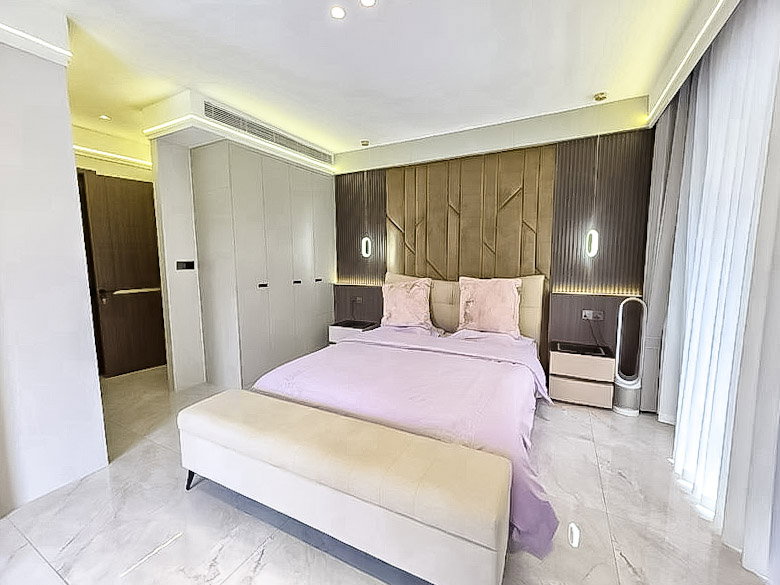 รูป High End House for Sale Thepprasit Pattaya 6Bed Private Pool - รูปที่ 8/14