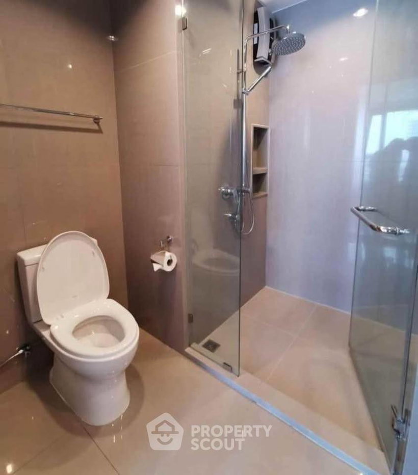 รูป ใกล้ BTS เอกมัย 200 ม. | คอนโด 2 ห้องนอน Rhythm Sukhumvit 42 (ID 2831289) - รูปที่ 9/10
