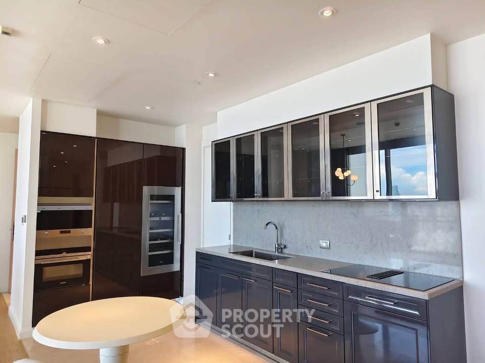 รูป คอนโด 3 ห้องนอน ชั้น 62 ที่ Magnolias Waterfront Residences ใกล้ BTS Saphan Taksin (ID 3232520) - รูปที่ 5/5