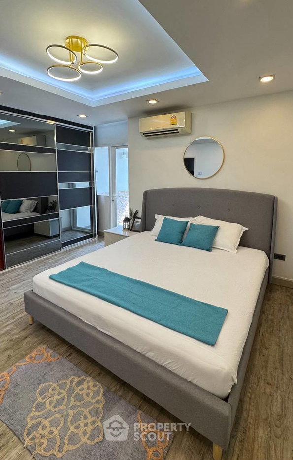 รูป 3 ห้องนอน 150 ตร.ม. ชั้น 21 Srivara Mansion Condominium 1 ใกล้ MRT ศูนย์วัฒนธรรมแห่งประเทศไทย (ID 3233358) - รูปที่ 3/9