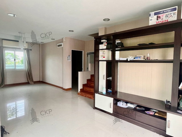 รูป L260118 | ขาย บ้านเดี่ยว 2 ชั้น พื้นที่กว้าง 63.4 ตร.วา เหมาะสำหรับครอบครัวที่ต้องการบ้านหลังใหญ่ เดินทางสะดวกใกล้ถนนหลัก - รูปที่ 13/21