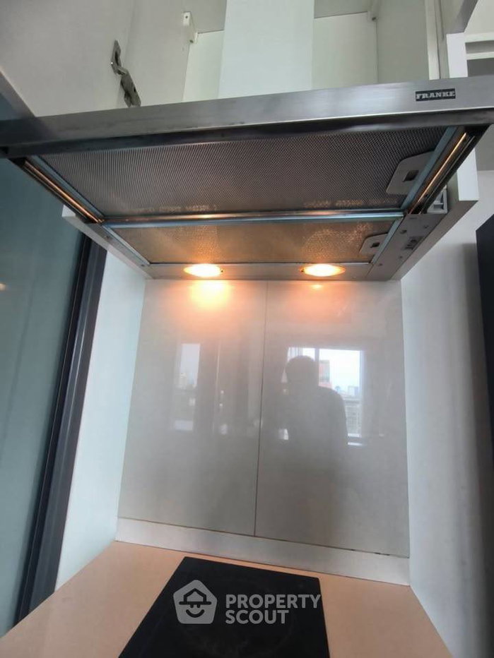 รูป ใกล้ BTS เอกมัย เพียง 200 ม. | 1 ห้องนอน Rhythm Sukhumvit 42 (ID 3235171) - รูปที่ 4/20