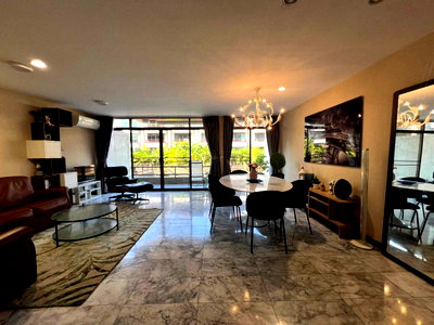 เช่าทาวน์โฮม เขตสวนหลวง : LTH16094 - Luxury Townhouse for Rent Pattanakarn | 400 sq.m. | 4 Beds 6 Baths | Near ARL Hua Mak | 120K