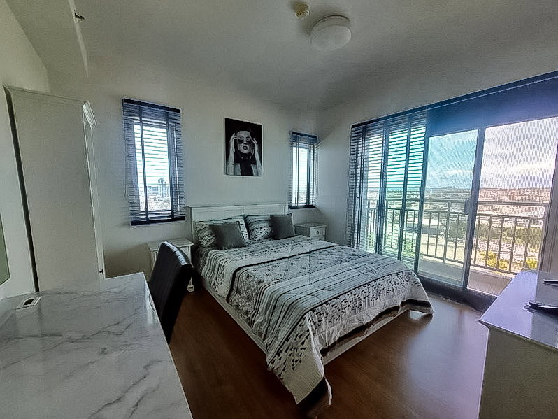 รูป 2 Bedroom Condo for Sale Supalai Mare Pattaya Sea View - รูปที่ 4/8