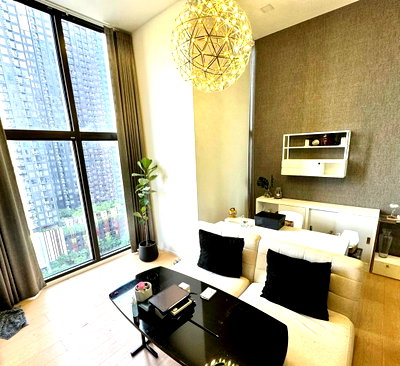 Condos for rent : Rent a beautiful, ready-to-move-in apartment at Chewathai Residence Asoke, near MRT Rama 9. Interested? Add me on Line: @841qqlnr