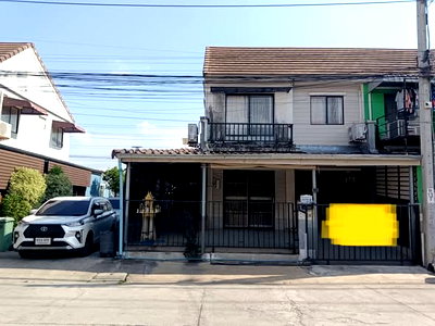 ทาวน์โฮม ถนนสาทรใต้ : 🏠 ขายทาวน์เฮ้าส์หลังมุม หมู่บ้านพฤกษา 58/2 | Pruksa 58/2 | ใกล้ Airport Rail Link ลาดกระบัง