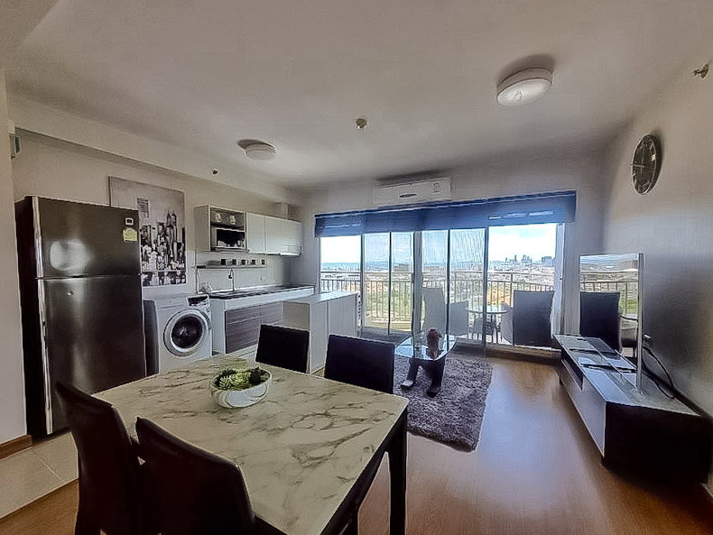 รูป 2 Bedroom Condo for Sale Supalai Mare Pattaya Sea View - รูปที่ 2/8