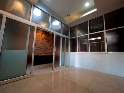 Home office for rent Bangkok : [VR0756] 🔥 35,000/Month | 3-Storey  Townhome / Home Office Soi Sukhumvit 93 | 4BR 4BATH  Near BTS Bang Chak & On Nut! 🔥