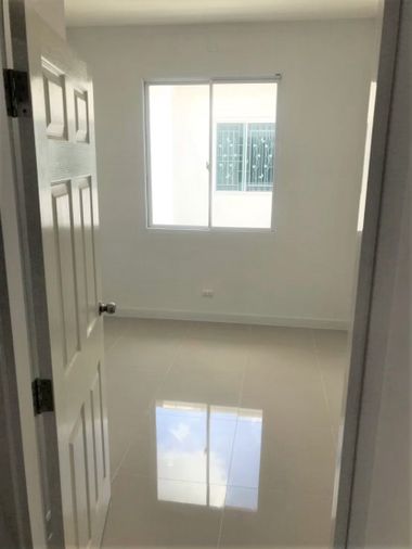 3-bed townhouse for sale, 146 sqm, 23.2 sq wah, The Miracle Plus Petchkasem 63 Phase 2
