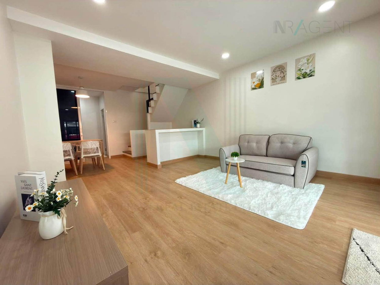 รูป ขายทาวน์เฮาส์ โครงการ สวนหลวงวิลล์ 5 2 ชั้น 2 ห้องนอน 2 ห้องน้ำ - รูปที่ 4/8