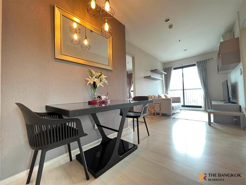 Life Asoke near MRT Phetchaburi Station Convenient Travel, Great Value per Square Meter