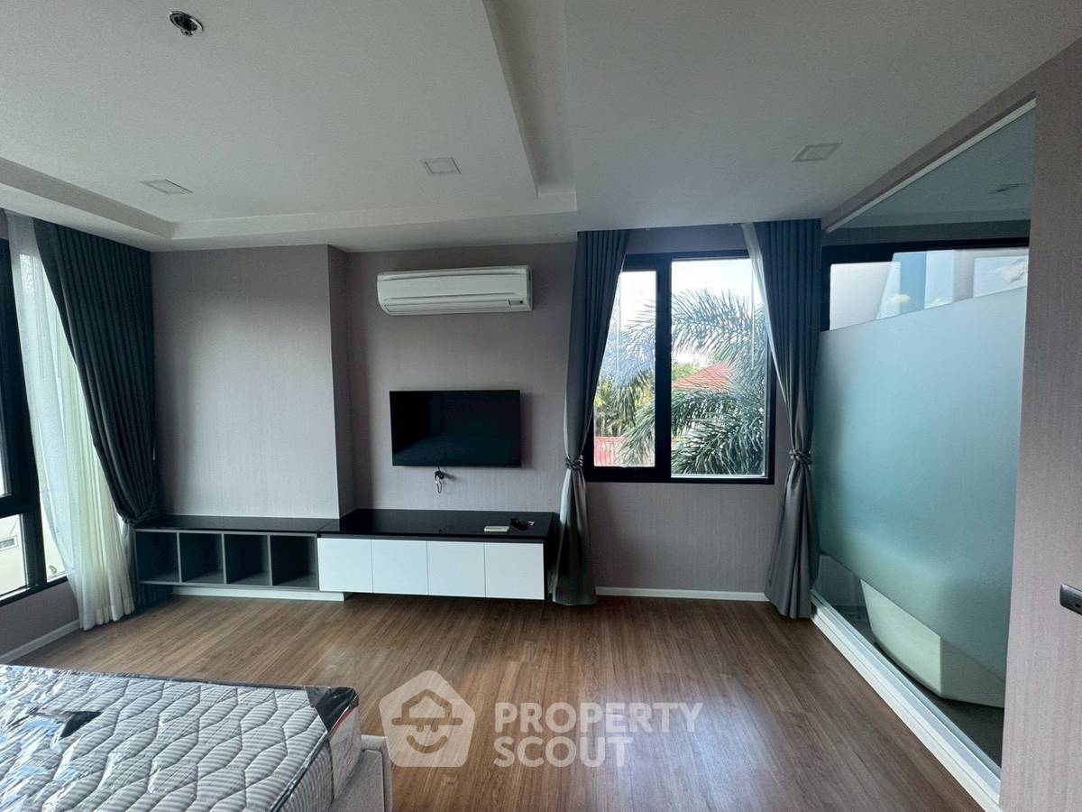 รูป เลี้ยงสัตว์ได้ 2 ห้องนอน 128 ตร.ม. ที่ The Star Hill Condo Chiangmai (ID 3234936) - รูปที่ 6/23