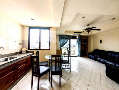 Condos for sale : 1 Bedroom Condo for Sale Center Condotel Pattaya