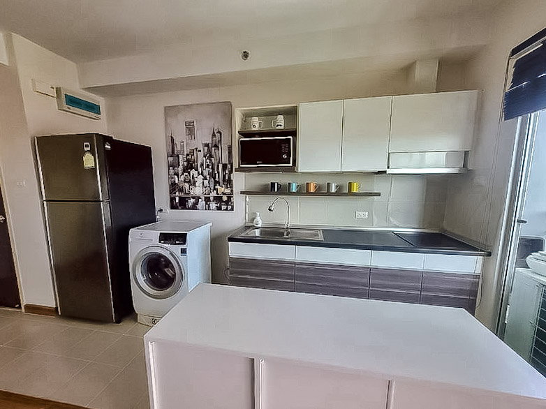 รูป 2 Bedroom Condo for Sale Supalai Mare Pattaya Sea View - รูปที่ 3/8
