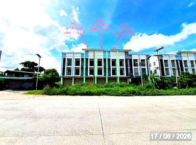 อาคารพาณิชย์ ชลบุรี : อาคารพาณิชย์ 85.2 ตร.วา เดอะวิลเลจ สหพัฒน์ ศรีราชา ชลบุรี 8.8M