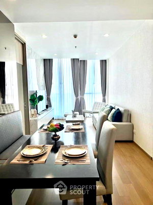 คอนโดให้เช่า : คอนโด 2 ห้องนอน Noble Ploenchit ใกล้ BTS เพลินจิต 100 เมตร (ID 3031842)
