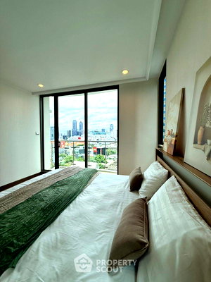 Condos for rent : 2-BR Condo at Supalai Oriental Sukhumvit 39 near MRT Phetchaburi (ID 3235833)