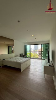 ✨ For Sale : Noble Solo Condo ✨ 💰 Only 5,200,000 THB