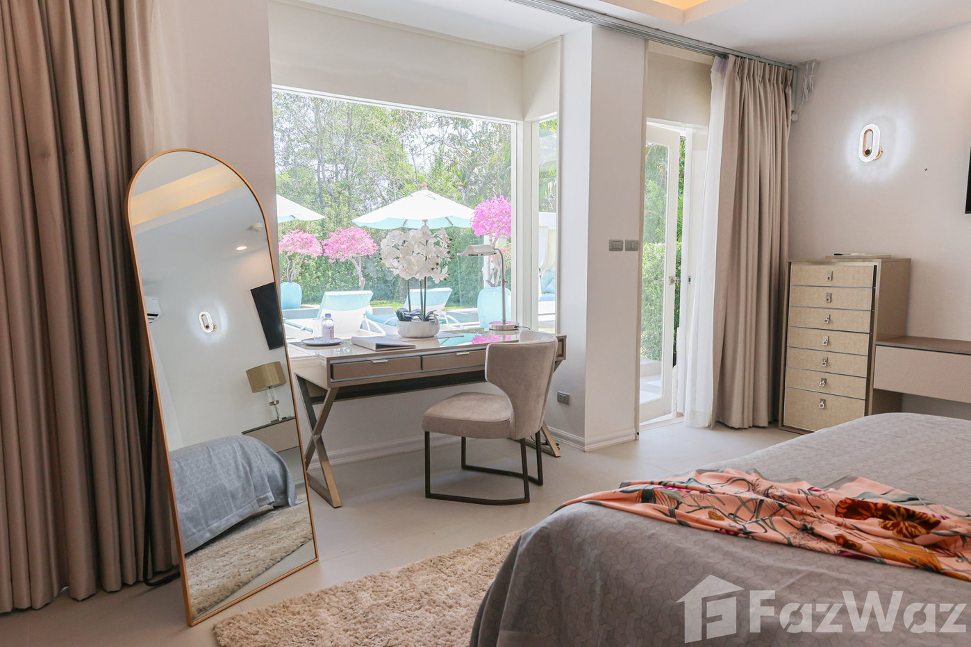 picture 4 Bedroom Pool Villa near the Beach 1880676 - 16/40