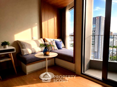 Condos for sale : 1-BR Condo at Triple Y Residence Samyan near MRT Sam Yan (ID 3235810)