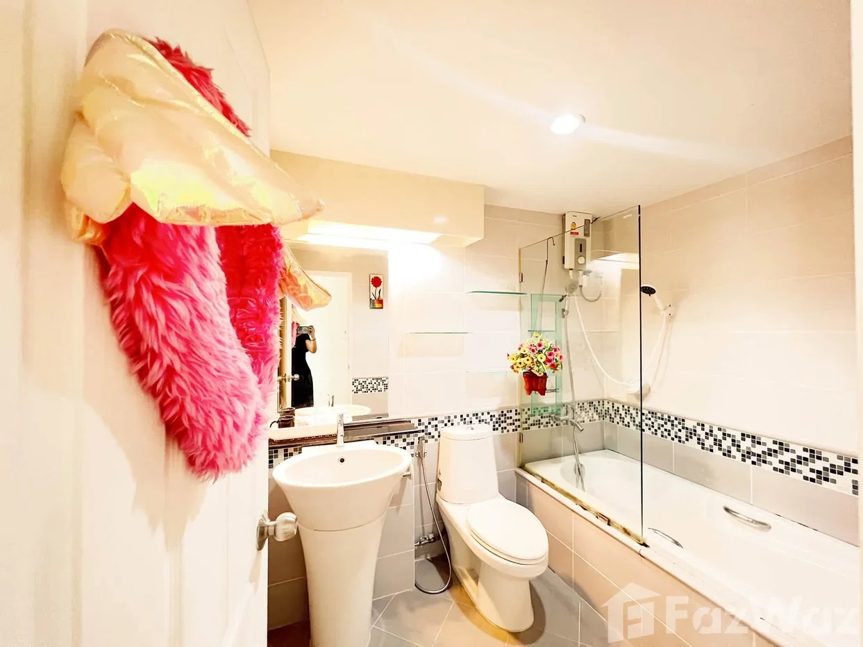 รูป Spacious Corner 2BR | 92 SQM | Near BTS On Nut 6717557 - รูปที่ 5/10