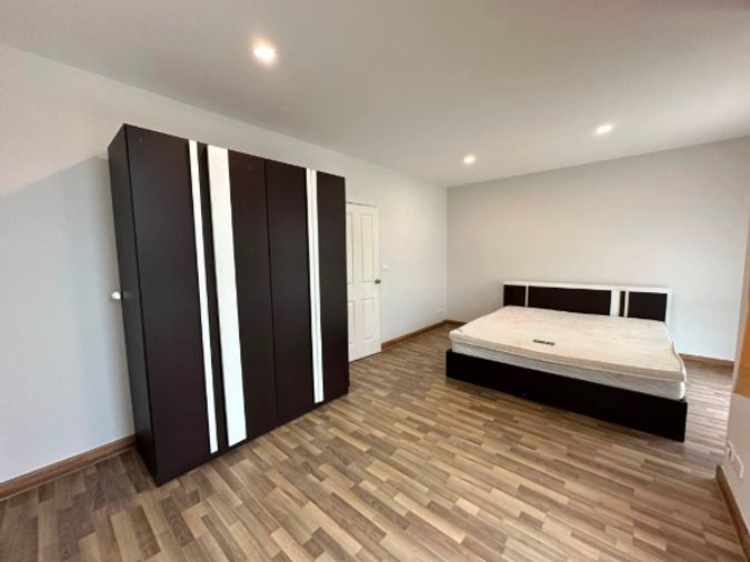 3-bed townhouse for sale, 40 sq wah, Pruksa Ville 80 Thakham - Rama 2