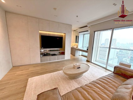 ✨ For Sale : Silom Suite Condo ✨ 💰 Only 13,500,000 THB