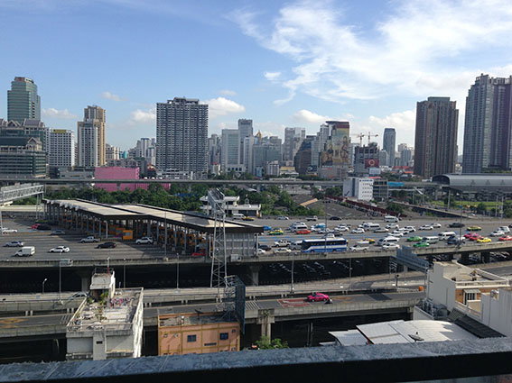 รูป ขาย Condo Aspire Rama9 ชั้น 12 ขนาด 39sqm อาคารB เฟอร์นิเจอร์ วิวทางด่วนไม่มีบัง  Built-in เปลี่ยน Wapaper + Aircon ปี 2026 - รูปที่ 10/14