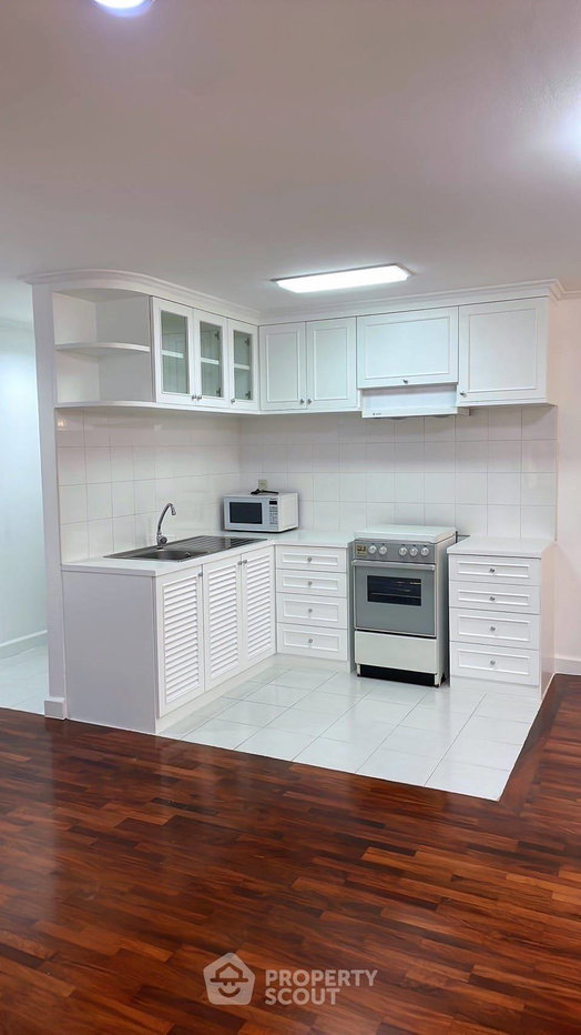รูป คอนโด 2 ห้องนอน ชั้น 17 Acadamia Grand Tower ใกล้ BTS พร้อมพงษ์ (ID 1440673) - รูปที่ 8/18