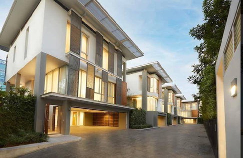 2-story Pool villa house at Rama 9 | 3B3B 360 Sq.m. | "Hem 52@Rama 9" | **Rent 160,000 THB**  Viewing Add Line ID: @property.ma