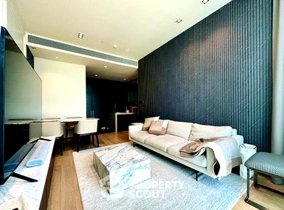 Condos for sale : 2-BR Condo For Sale At 28 Chidlom Near BTS Chit Lom (ID 3237363)