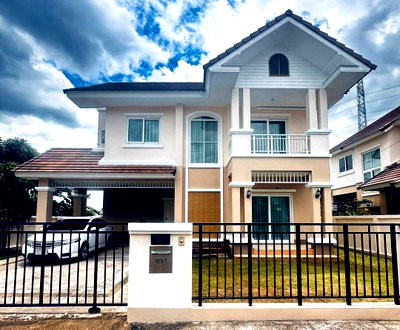 Houses for rent Chiang Mai : The Esteem, Ton Pao, Beautiful house in a pleasant and peaceful atmosphere with spacious living areas. (Tel/Line 088-5986998))