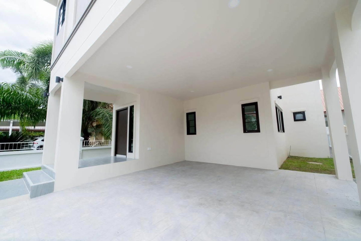 รูป ขายบ้านใหม่ พร้อมเฟอร์ 4 ห้องนอน 5 ห้องน้ำ โครงการหมู่บ้านกุลพันธ์วิลล์ 9 หางดง เชียงใหม่ ใกล้โรงเรียนนานาชาติลานนา (H586) T.0946511456 - รูปที่ 16/17